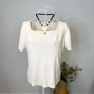 Cute vintage 60s cream square neck sweater top